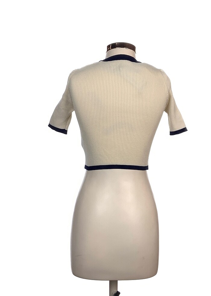 Trendyol & Milla T-shirt %70 İndirimli. - Görsel 3