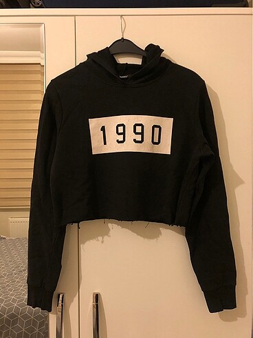 Siyah Crop Sweatshirt