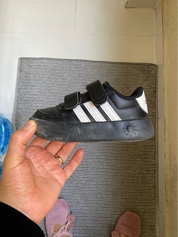 Adidas Adidas çocuk ayakkabısı