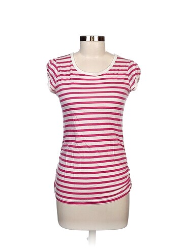 Zara T-shirt %70 İndirimli.