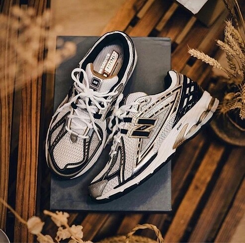 New Balance New balance 1906 R Whıte Sılver Gold