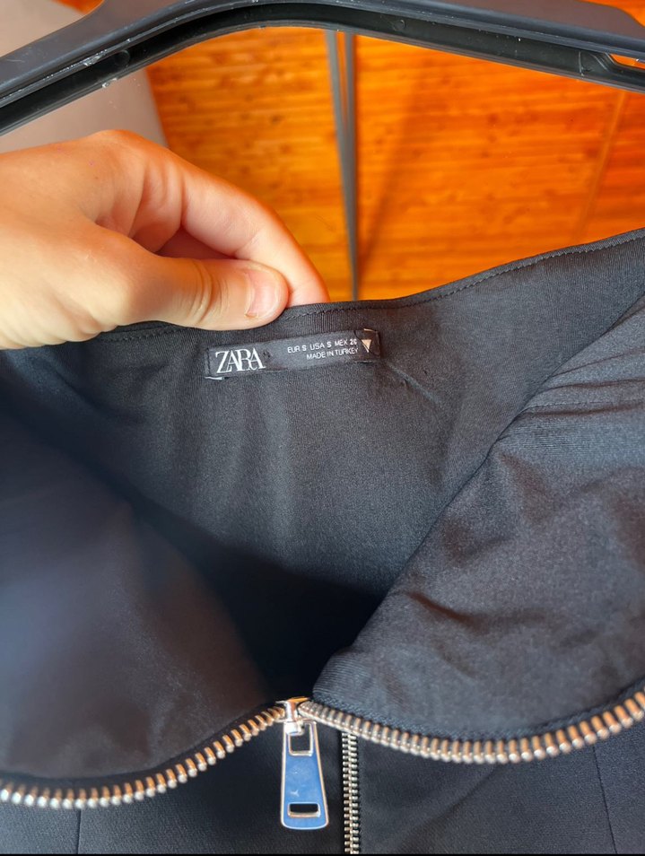 Zara Siyah  Fermuarlı Straplez Bustiyer - Görsel 4