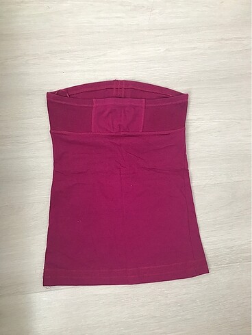 Bershka Pembe straplez bluz