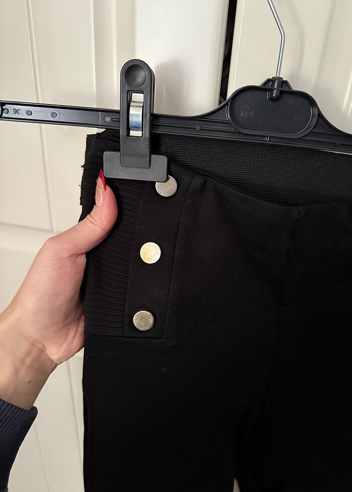 Zara Tayt - Görsel 2