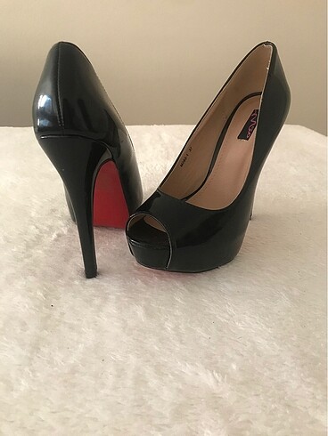 Topuklu ayakkabı - Görsel 4