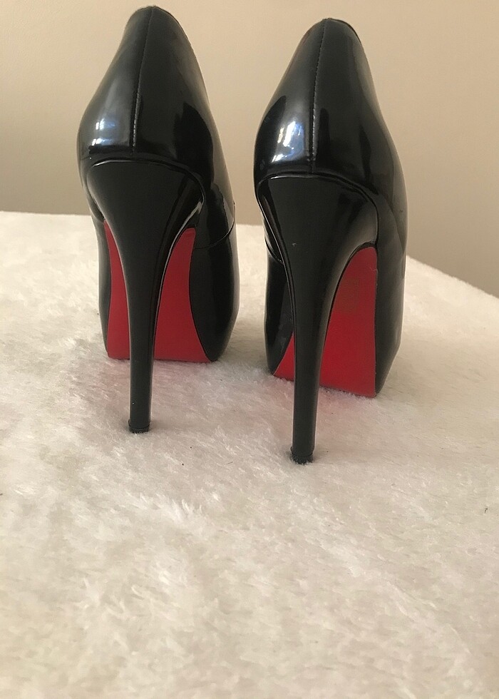 Topuklu ayakkabı - Görsel 2