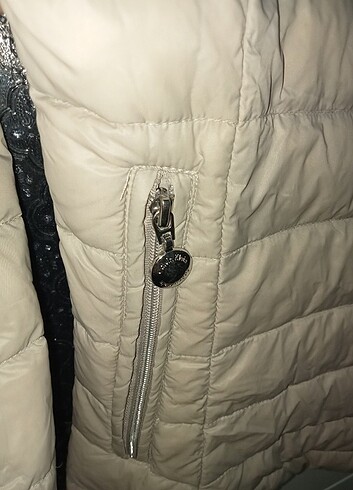 Calvin Klein Mont