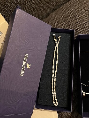 Orijinal Swarovski kolye