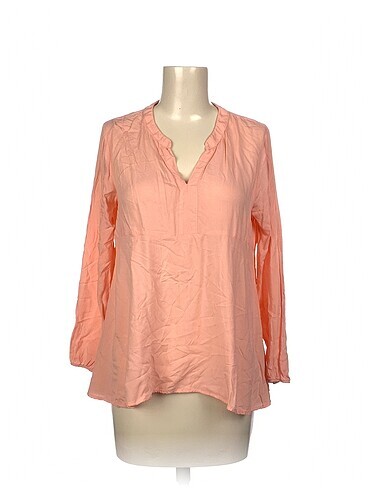 LC Waikiki Bluz %70 İndirimli.