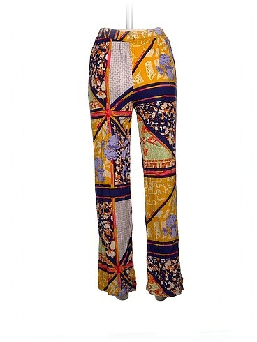 s Beden PreLoved Kumaş Pantolon %70 İndirimli.