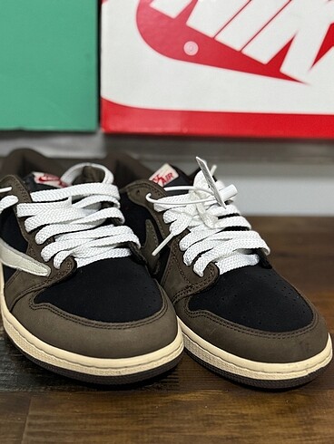 Nike Travis Scott 41 Numara