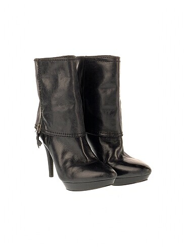 Nine West Nine West Bot %70 İndirimli.
