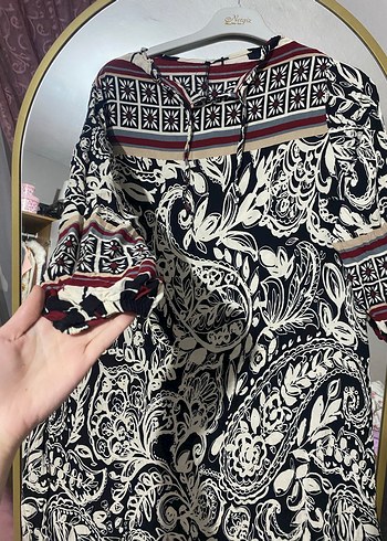 Püsküllü Bohem Desenli Elbise - Görsel 2