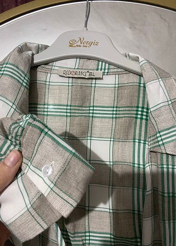 Gri Ekose Desenli Düğmeli Kadın Gömlek - Görsel 2