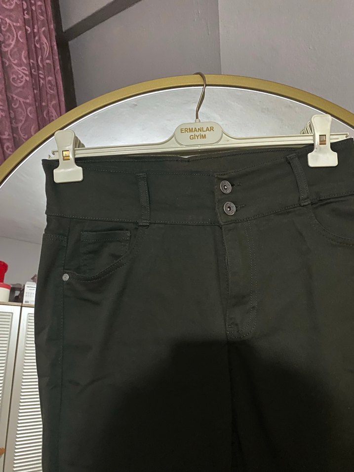 Kemerli Siyah Midi Kumaş Kadın Pantolon - Görsel 2