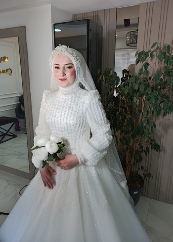 Yüksek Yakalı Uzun Kollu A Kesim Gelinlik