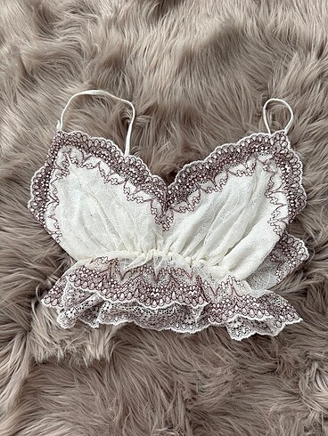 Bralet dantelli
