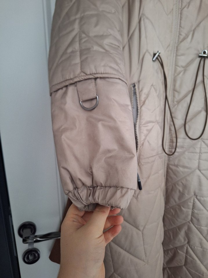 Bej Uzun Kadın Kışlık Mont - Görsel 2