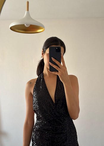 Zara Siyah Pul Detaylı Yılan Desenli Mini Elbise