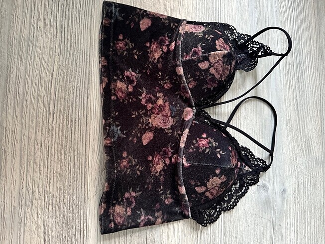Crop bluz büstiyer