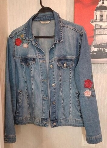 LC Waikiki Jean MONT. 