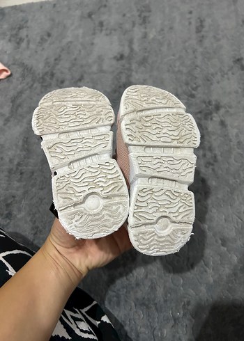 24 Beden Kız Çocuk Pembe Spor Ayakkabı Velcro Kapamalı