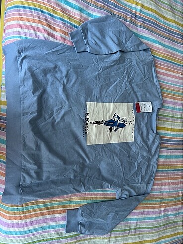 LCW sweatshirt