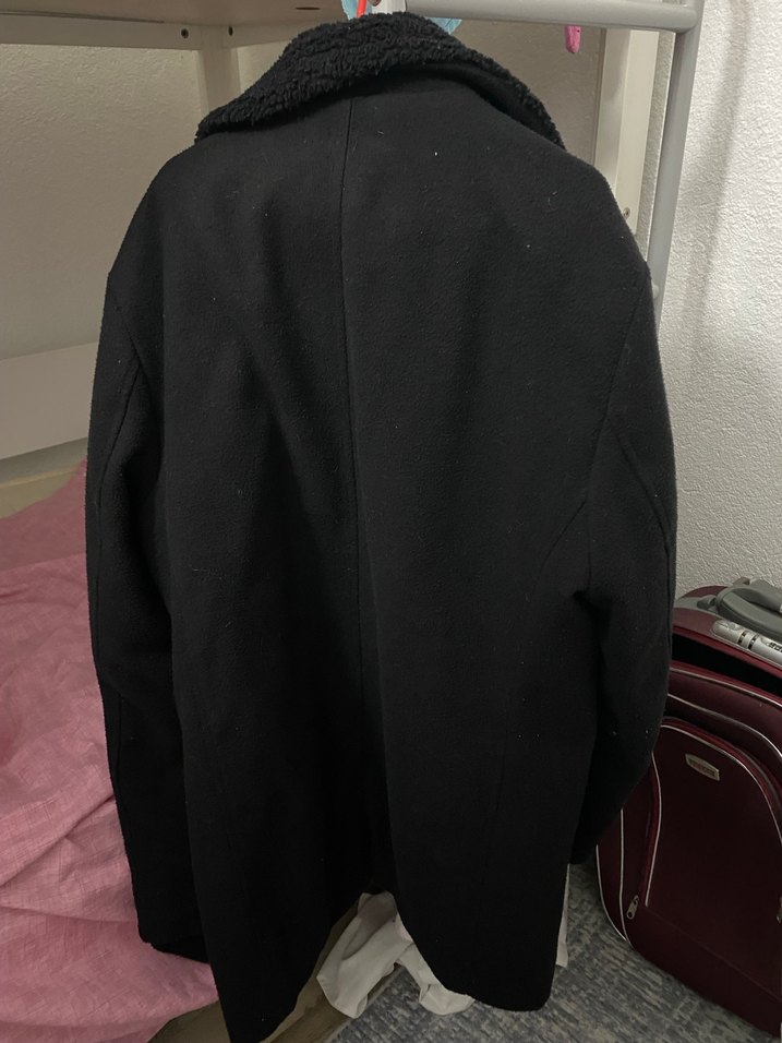 Siyah Peluş Yaka Kaban - Görsel 2