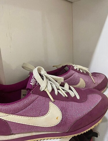 36 Beden Nike spor ayakkabı