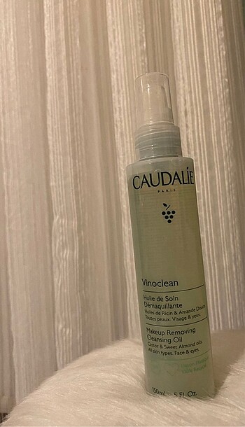 Caudalie yağ bazlı yüz temizleyici