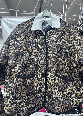 40 Beden Leopar Desenli Kadın Midi Ceket