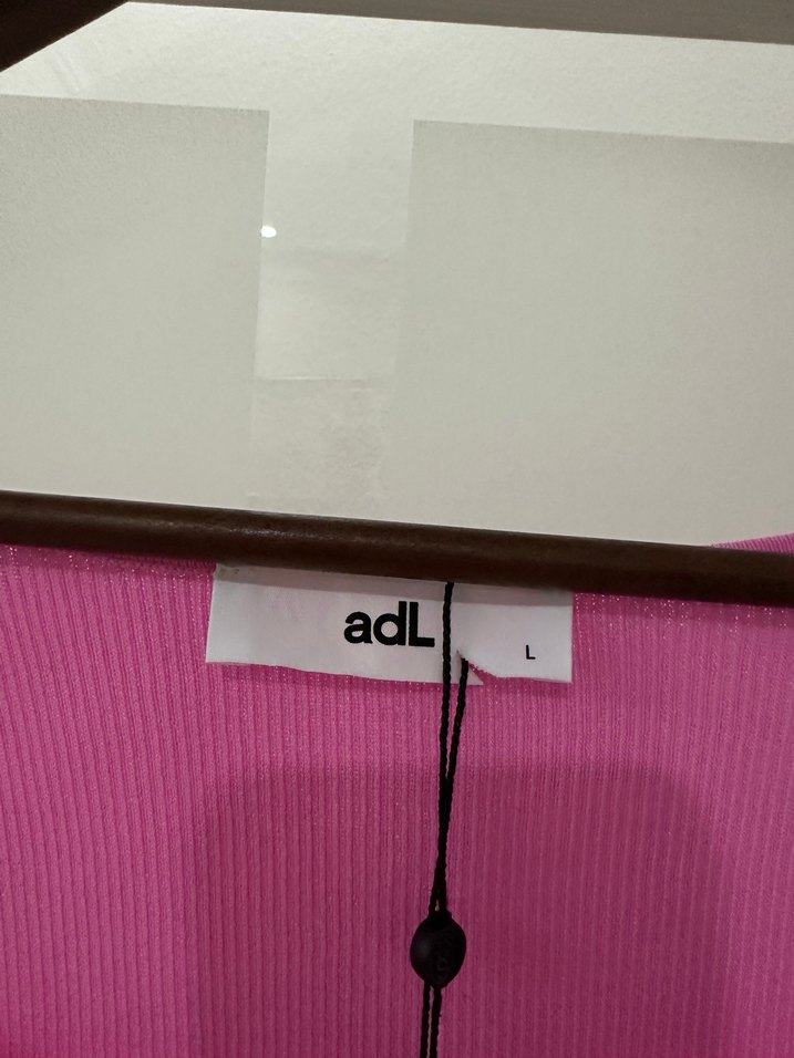 Adil Işık marka Pembe Çizgili Düğmeli Kadın Triko - Görsel 3