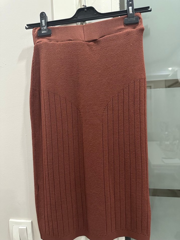 Adil Işık marka Düğmeli Kahverengi Uzun Triko Etek - Görsel 4