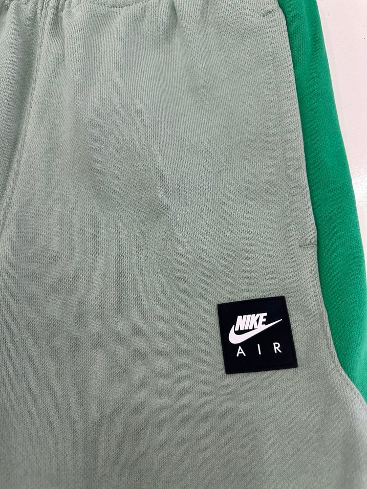 Nike çocuk Yeşil Mini Eşofman Şortu - Görsel 2