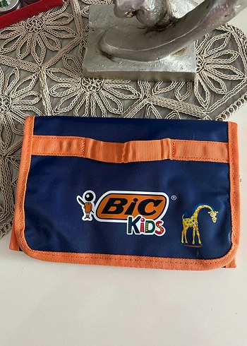 Bic marka kalem kutusu - Görsel 4