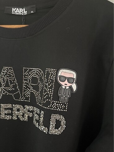 l Beden Karl marka sweatshirt