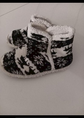 Kızlar için gri zebra desenli örgü terlik 30_31 numara - Görsel 2