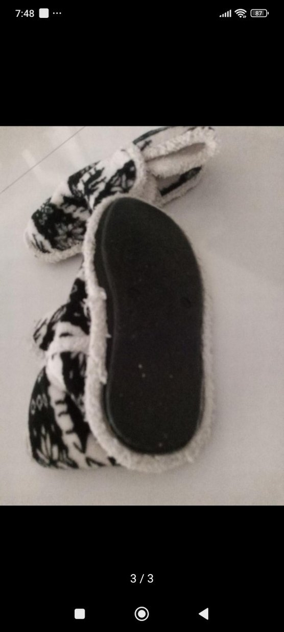 Kızlar için gri zebra desenli örgü terlik 30_31 numara - Görsel 3