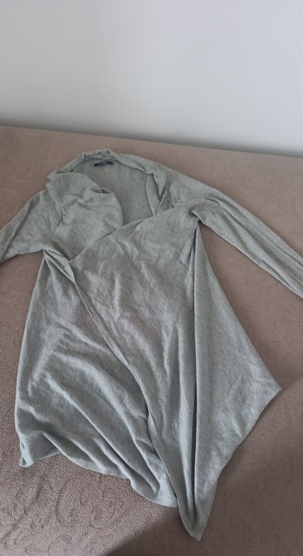 Gri Uzun Kollu hırka LC Waikiki s beden - Görsel 3