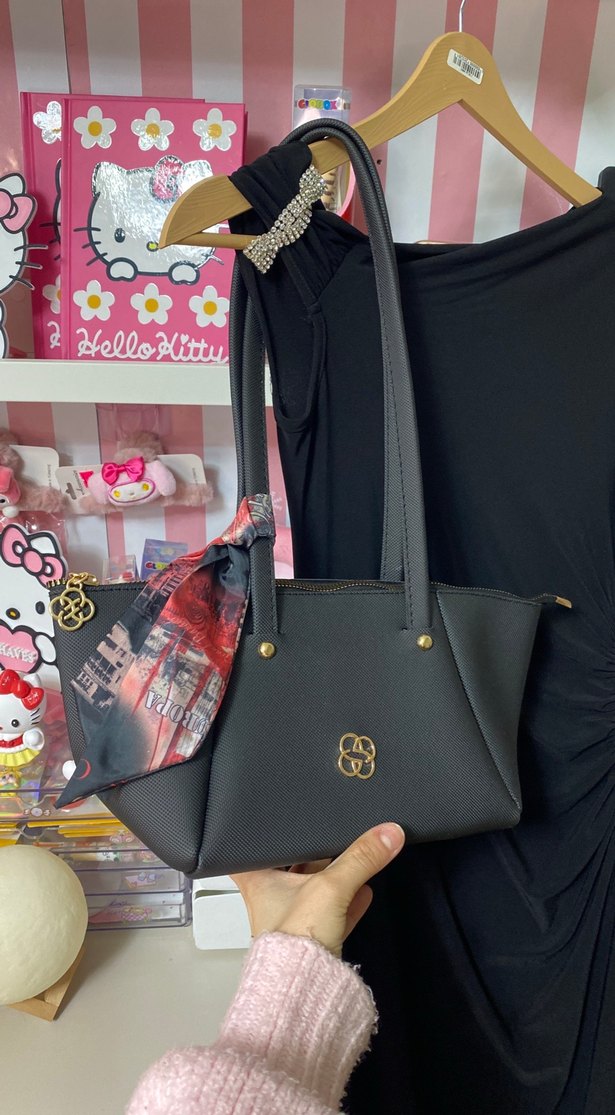 Kadın Siyah Deri Fermuarlı Omuz Çantası - Görsel 2