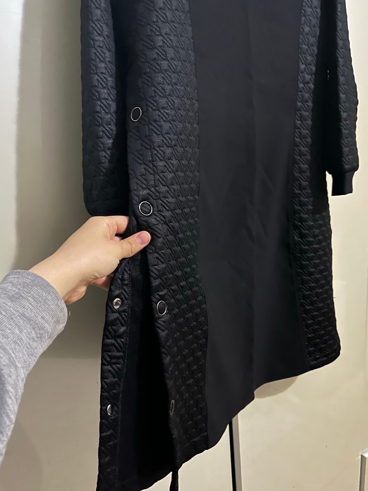 Kayra Düğmeli Siyah Uzun Kadın Tunik - Görsel 3