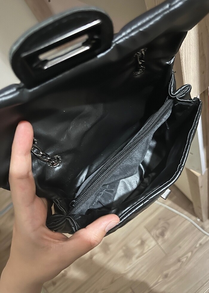 Siyah çanta - Görsel 4