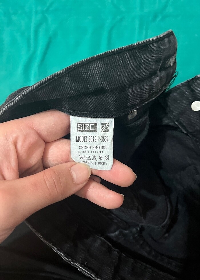 Siyah kot şort - Görsel 3