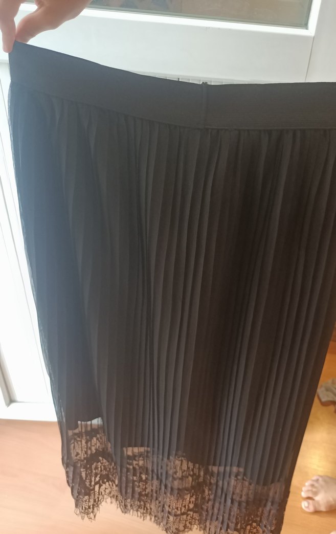 Piliseli Siyah Uzun etek - Görsel 5