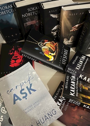 Aslı Arslan ve Beyza Alkoç Kitap Seti