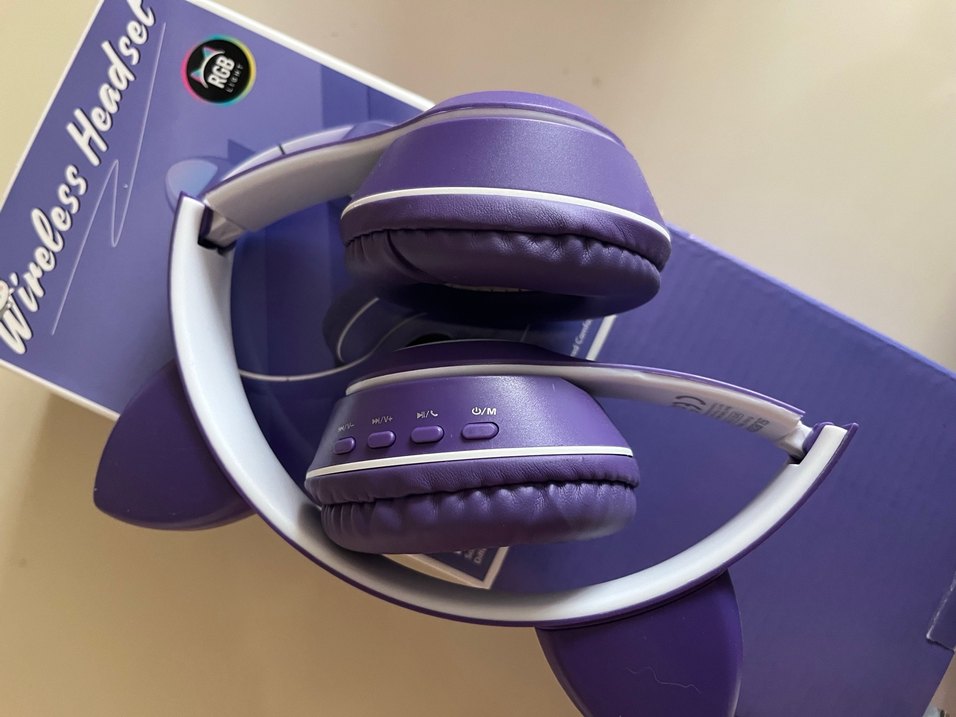 Mor RGB Işıklı Kablosuz Kedi Kulaklık - Görsel 3