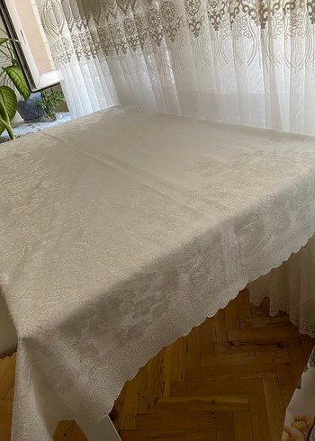Beyaz Düz Masa Örtüsü - Görsel 5