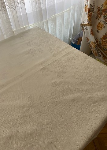 Beyaz Düz Masa Örtüsü - Görsel 8