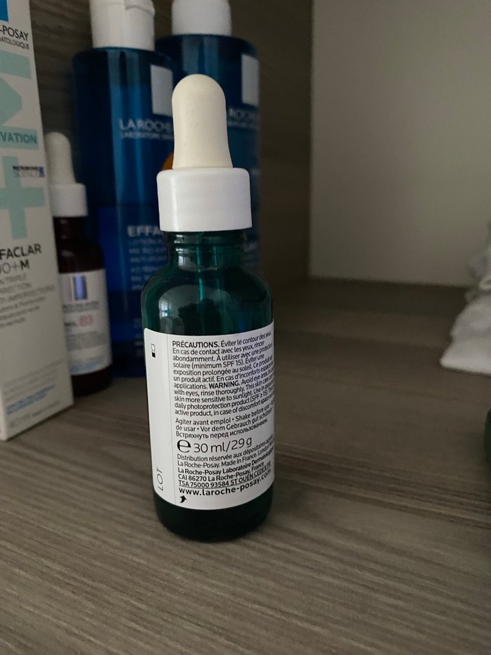 La Roche-Posay Effaclar Ultra Konsantre Serum - Görsel 2
