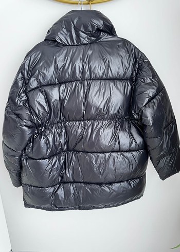 Siyah Düğmeli Kadın Kışlık Mont - Görsel 3